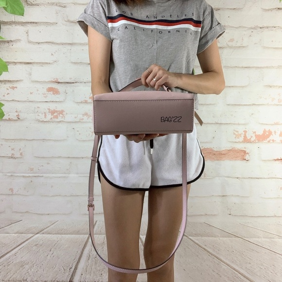 ❗️LAST ONE❗️Michael Kors Sofia Small Satchel - Picture 4 of 8